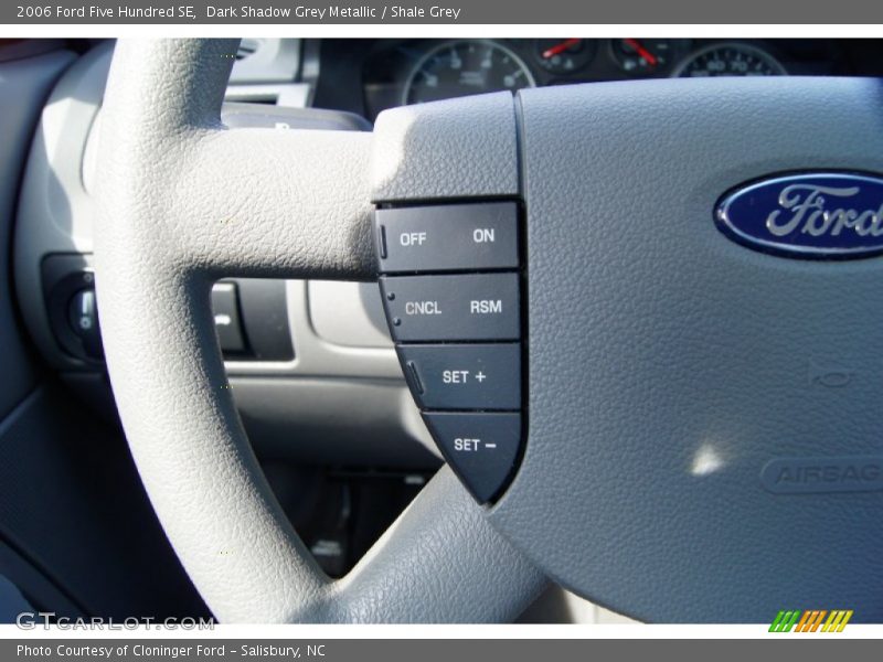 Dark Shadow Grey Metallic / Shale Grey 2006 Ford Five Hundred SE