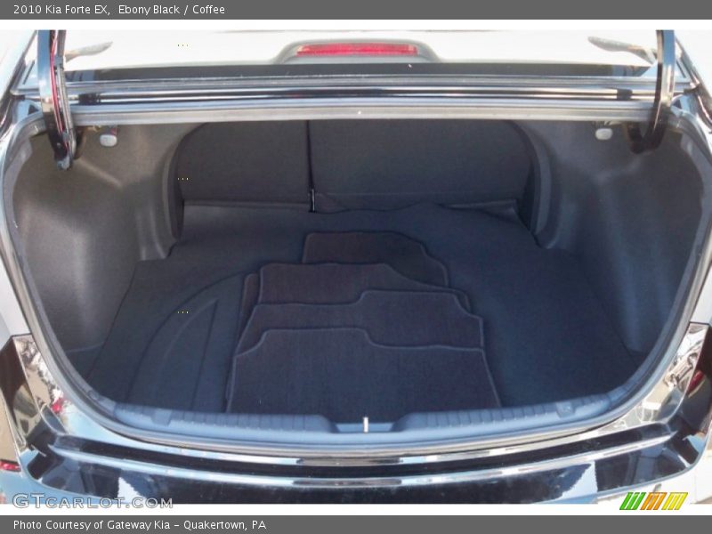 Ebony Black / Coffee 2010 Kia Forte EX