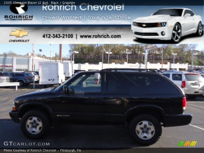 Black / Graphite 2005 Chevrolet Blazer LS 4x4