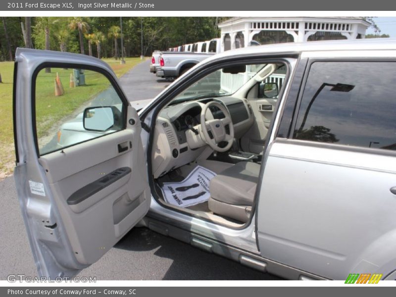 Ingot Silver Metallic / Stone 2011 Ford Escape XLS