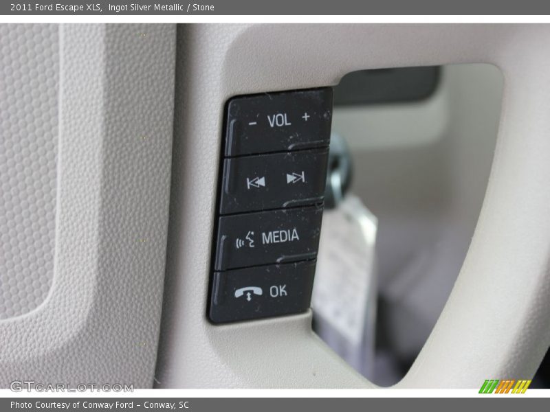 Ingot Silver Metallic / Stone 2011 Ford Escape XLS