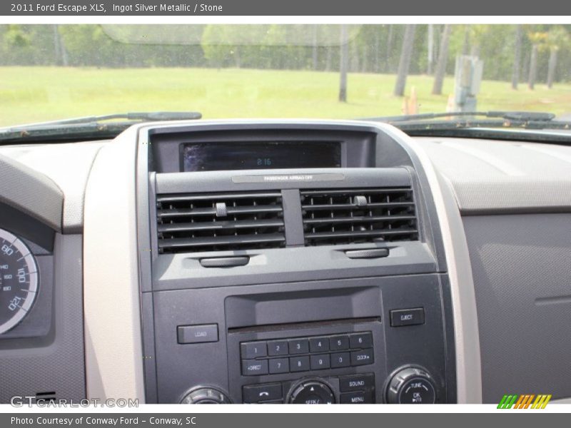 Ingot Silver Metallic / Stone 2011 Ford Escape XLS