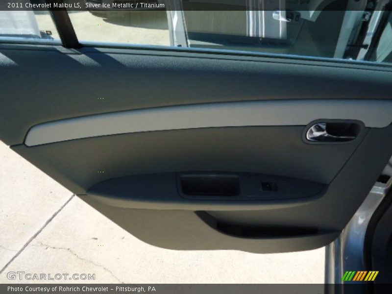 Silver Ice Metallic / Titanium 2011 Chevrolet Malibu LS