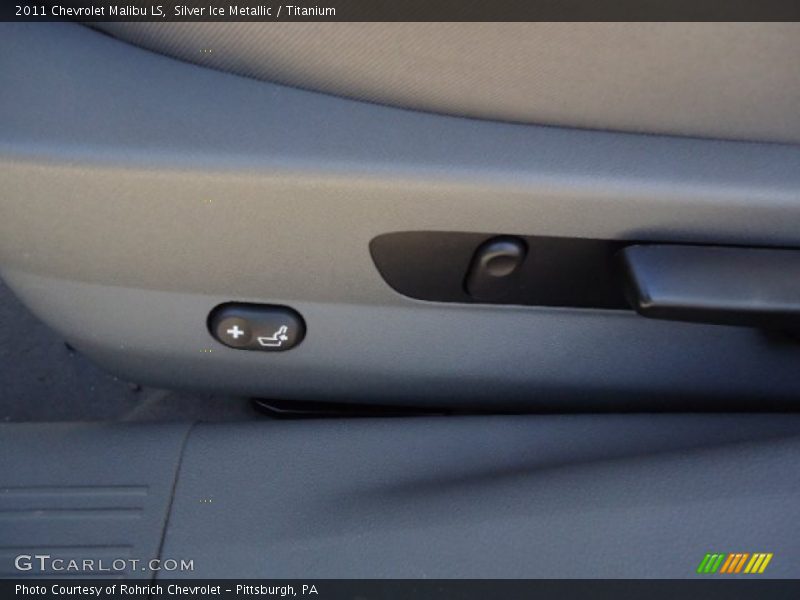 Silver Ice Metallic / Titanium 2011 Chevrolet Malibu LS