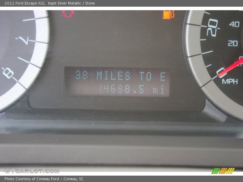Ingot Silver Metallic / Stone 2011 Ford Escape XLS
