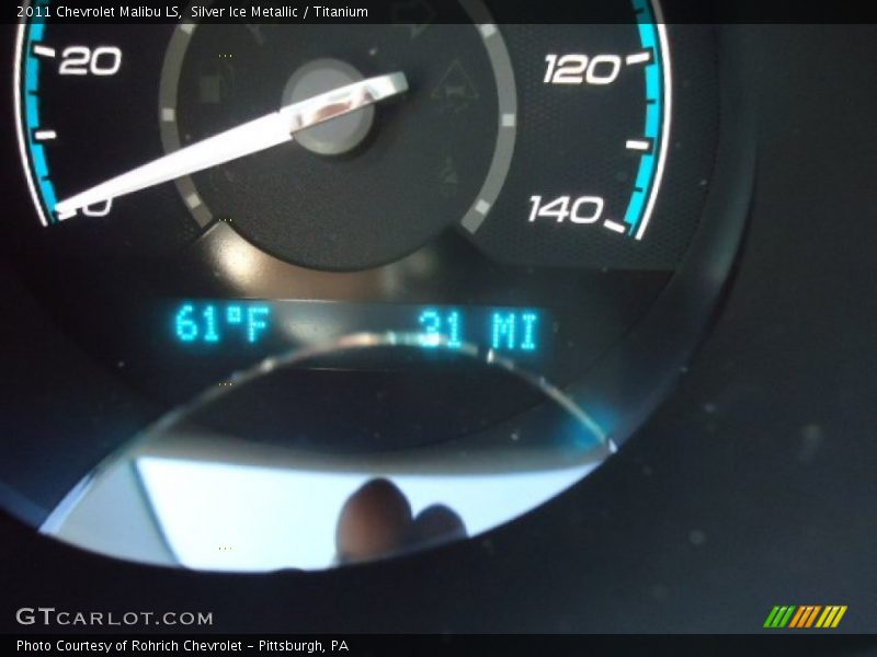 Silver Ice Metallic / Titanium 2011 Chevrolet Malibu LS