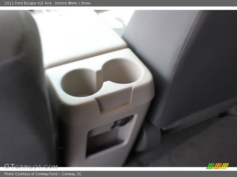 Oxford White / Stone 2011 Ford Escape XLS 4x4