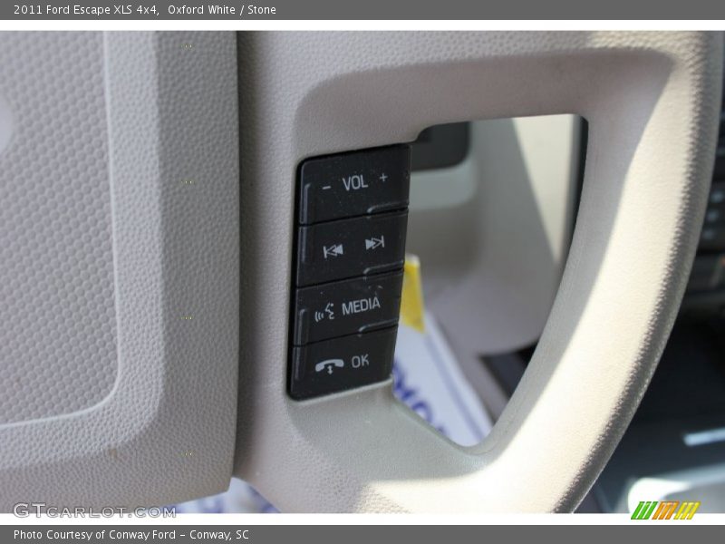 Oxford White / Stone 2011 Ford Escape XLS 4x4