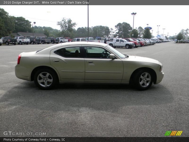 White Gold Pearl / Dark Slate Gray 2010 Dodge Charger SXT
