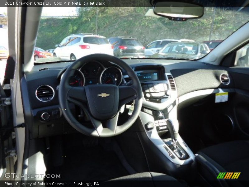 Gold Mist Metallic / Jet Black 2011 Chevrolet Cruze LT