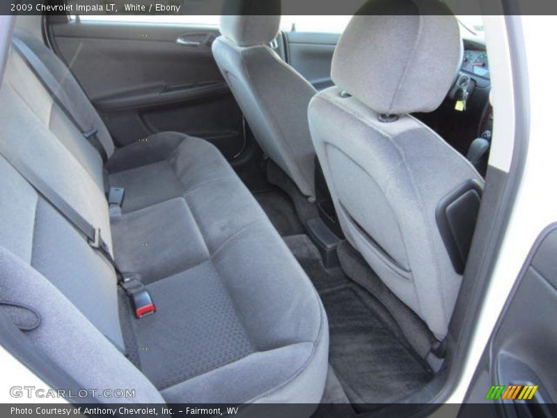 White / Ebony 2009 Chevrolet Impala LT