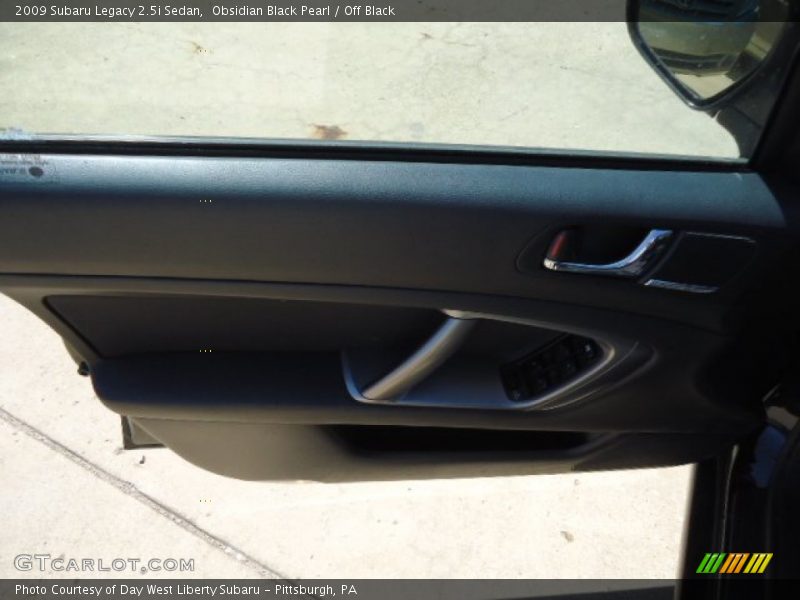 Obsidian Black Pearl / Off Black 2009 Subaru Legacy 2.5i Sedan