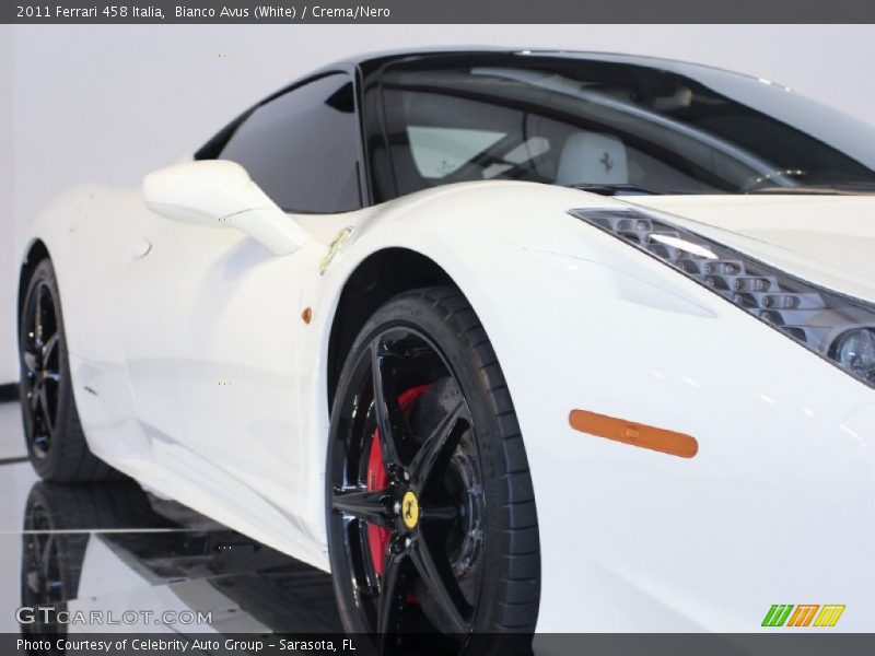 Bianco Avus (White) / Crema/Nero 2011 Ferrari 458 Italia