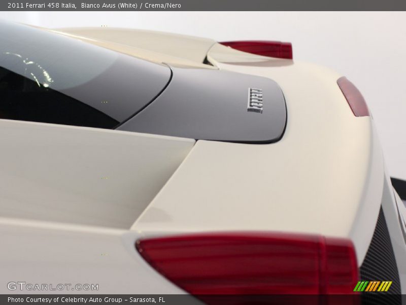 Bianco Avus (White) / Crema/Nero 2011 Ferrari 458 Italia