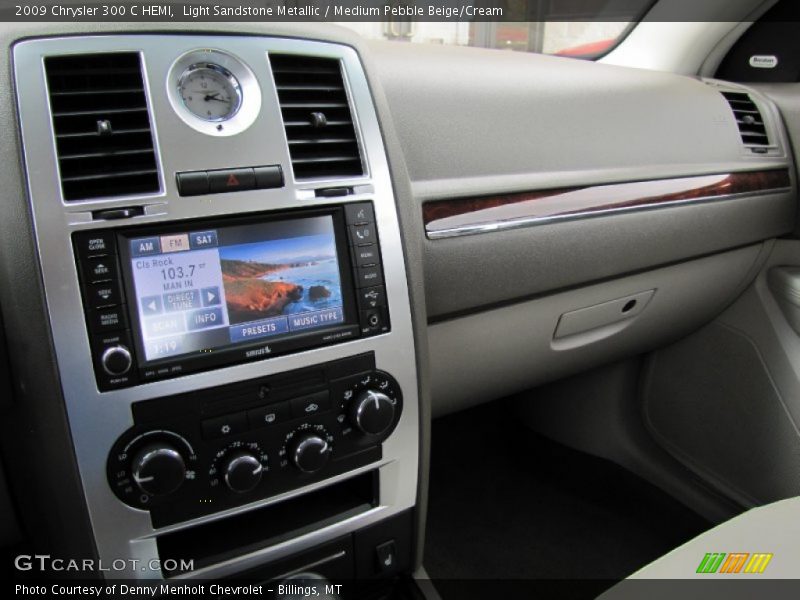 Light Sandstone Metallic / Medium Pebble Beige/Cream 2009 Chrysler 300 C HEMI