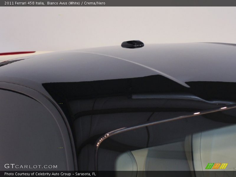 Bianco Avus (White) / Crema/Nero 2011 Ferrari 458 Italia