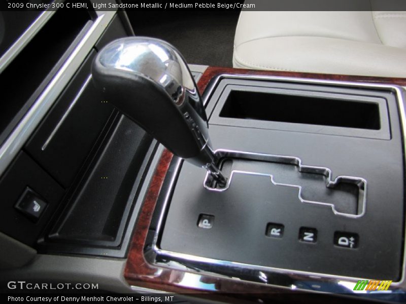 Light Sandstone Metallic / Medium Pebble Beige/Cream 2009 Chrysler 300 C HEMI