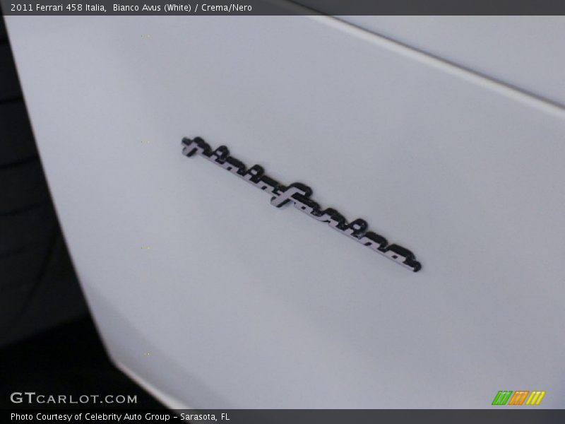 Bianco Avus (White) / Crema/Nero 2011 Ferrari 458 Italia