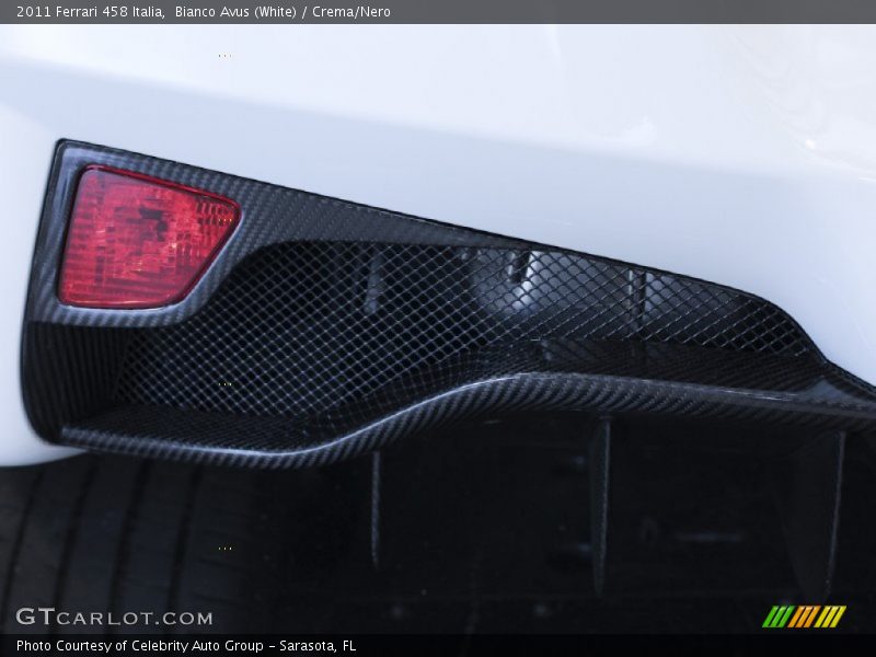 Bianco Avus (White) / Crema/Nero 2011 Ferrari 458 Italia