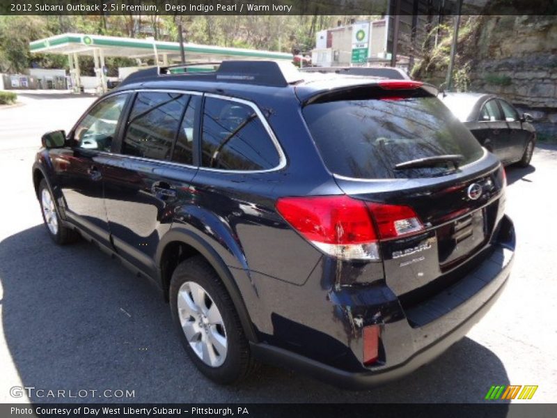 Deep Indigo Pearl / Warm Ivory 2012 Subaru Outback 2.5i Premium