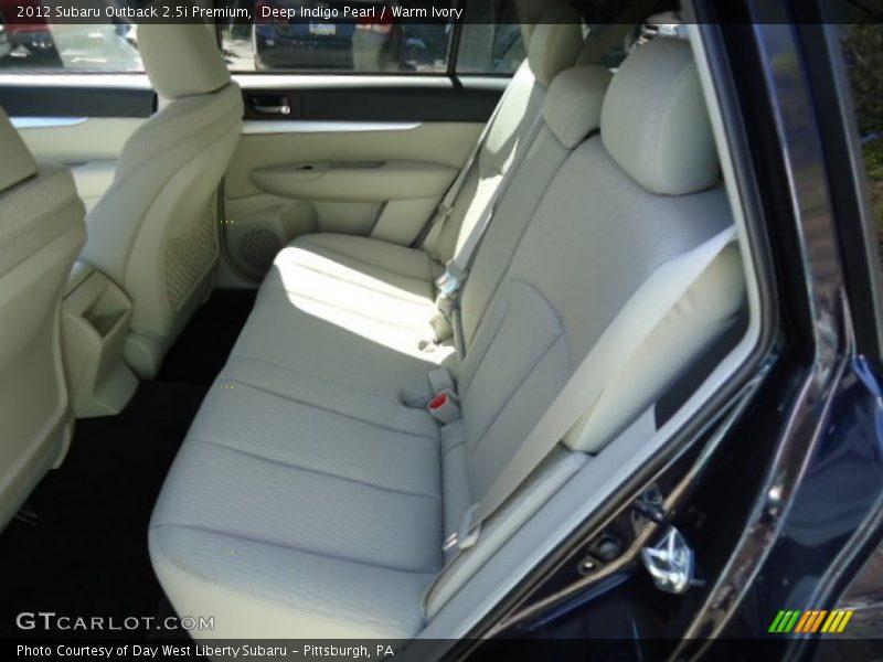 Deep Indigo Pearl / Warm Ivory 2012 Subaru Outback 2.5i Premium