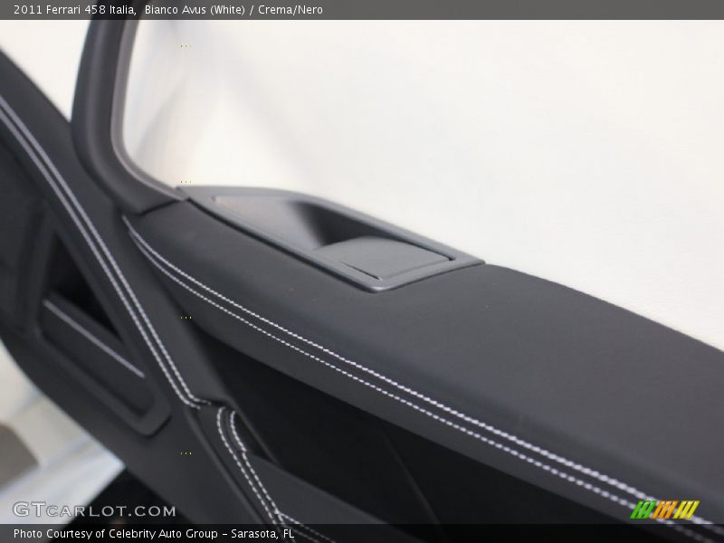 Bianco Avus (White) / Crema/Nero 2011 Ferrari 458 Italia