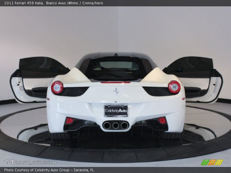 Bianco Avus (White) / Crema/Nero 2011 Ferrari 458 Italia