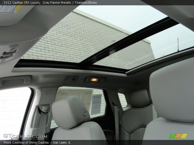 Sunroof of 2012 SRX Luxury