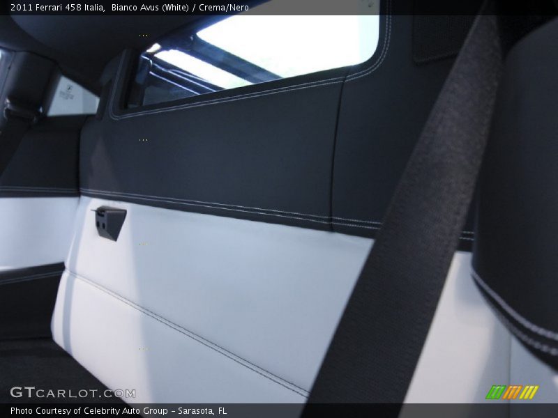 Bianco Avus (White) / Crema/Nero 2011 Ferrari 458 Italia