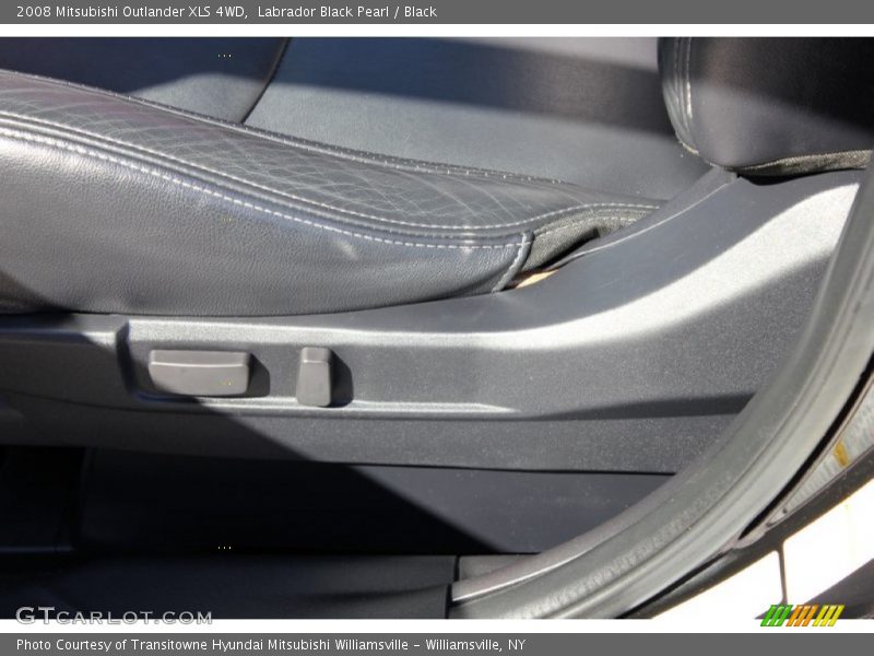Labrador Black Pearl / Black 2008 Mitsubishi Outlander XLS 4WD