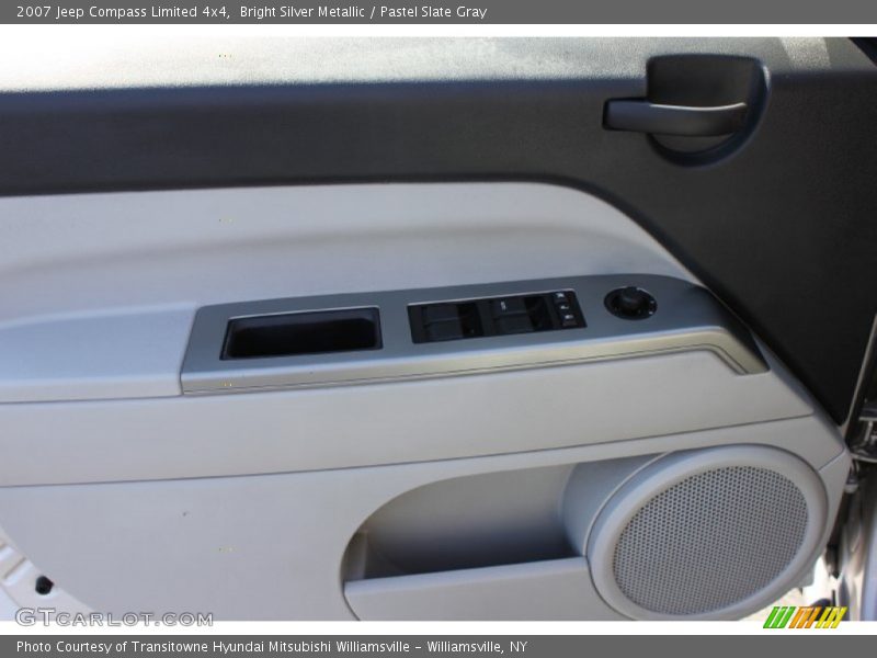 Bright Silver Metallic / Pastel Slate Gray 2007 Jeep Compass Limited 4x4