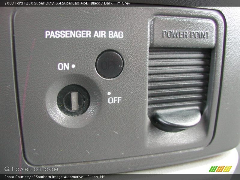 Black / Dark Flint Grey 2003 Ford F250 Super Duty FX4 SuperCab 4x4