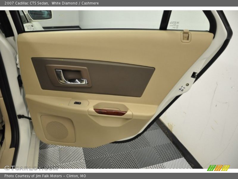 White Diamond / Cashmere 2007 Cadillac CTS Sedan