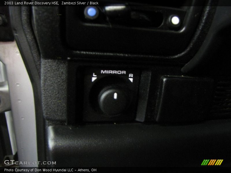 Zambezi Silver / Black 2003 Land Rover Discovery HSE
