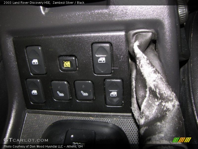 Zambezi Silver / Black 2003 Land Rover Discovery HSE