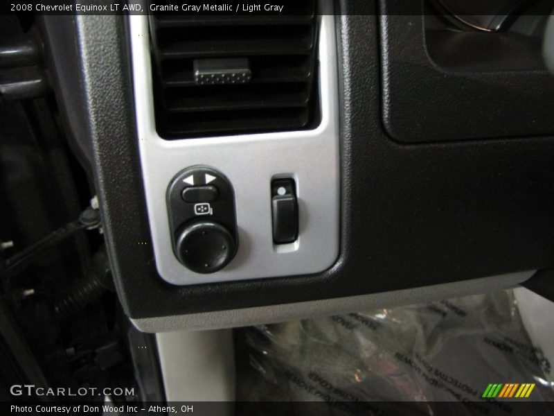 Granite Gray Metallic / Light Gray 2008 Chevrolet Equinox LT AWD