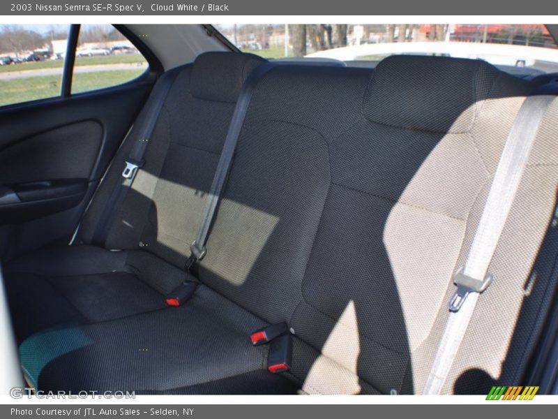 Cloud White / Black 2003 Nissan Sentra SE-R Spec V