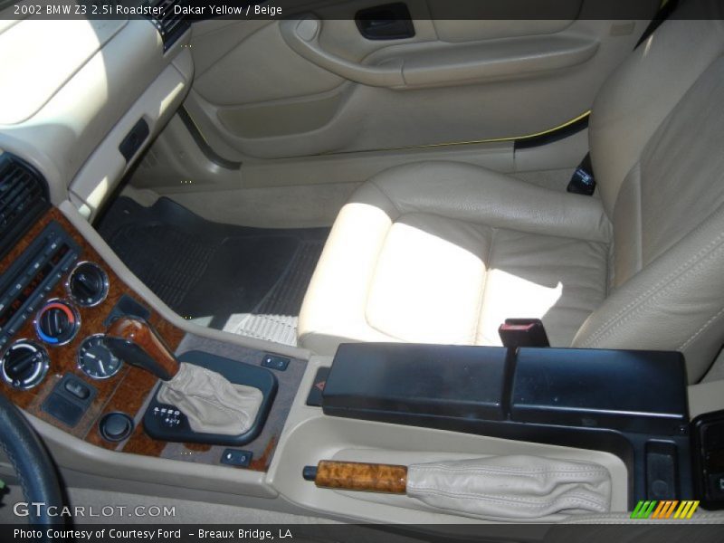 Dakar Yellow / Beige 2002 BMW Z3 2.5i Roadster
