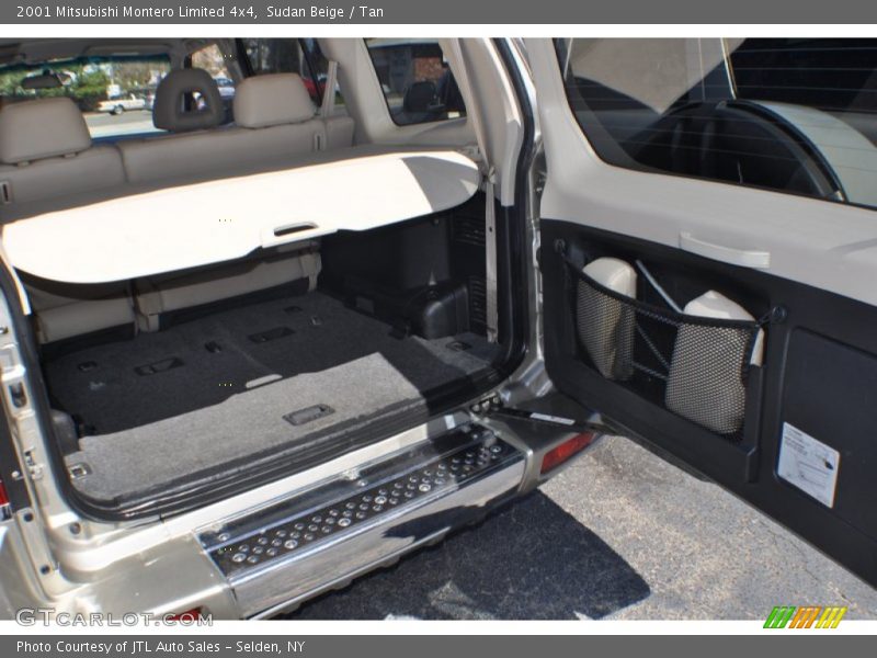 Sudan Beige / Tan 2001 Mitsubishi Montero Limited 4x4