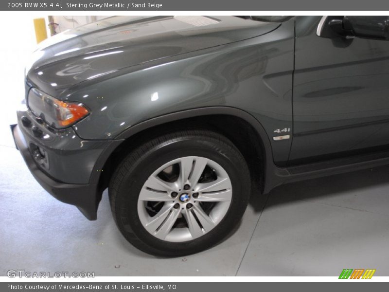 Sterling Grey Metallic / Sand Beige 2005 BMW X5 4.4i