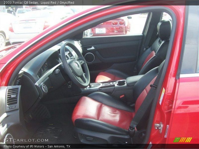 Front Seat of 2009 G8 Sedan