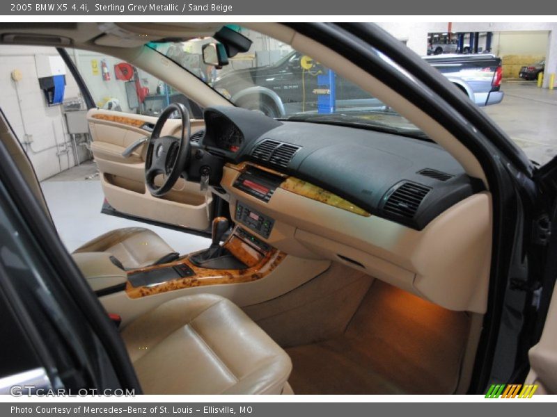 Sterling Grey Metallic / Sand Beige 2005 BMW X5 4.4i