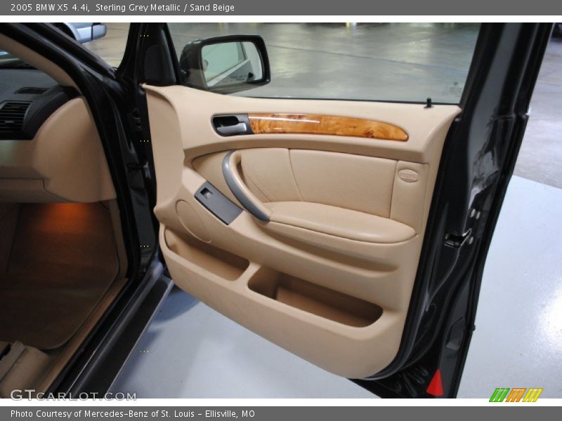 Sterling Grey Metallic / Sand Beige 2005 BMW X5 4.4i