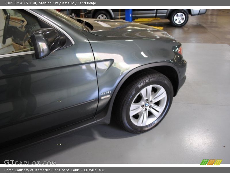 Sterling Grey Metallic / Sand Beige 2005 BMW X5 4.4i