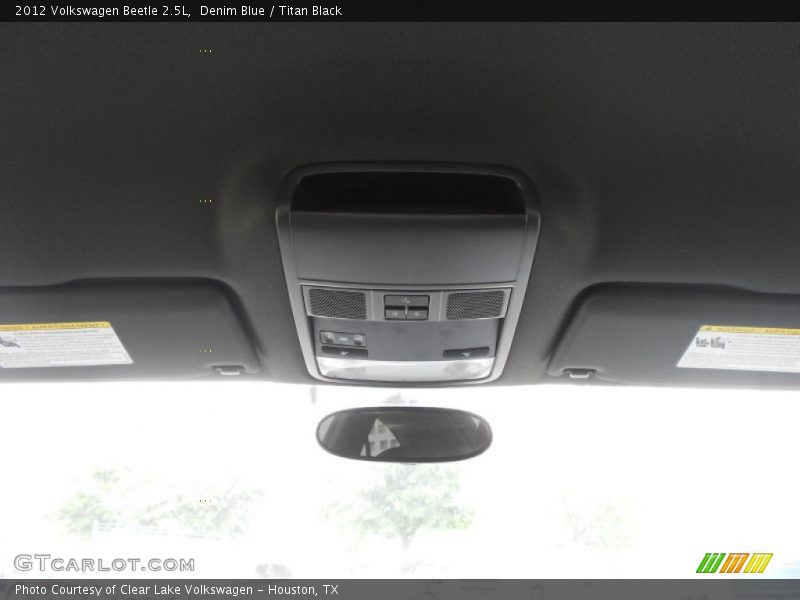 Denim Blue / Titan Black 2012 Volkswagen Beetle 2.5L