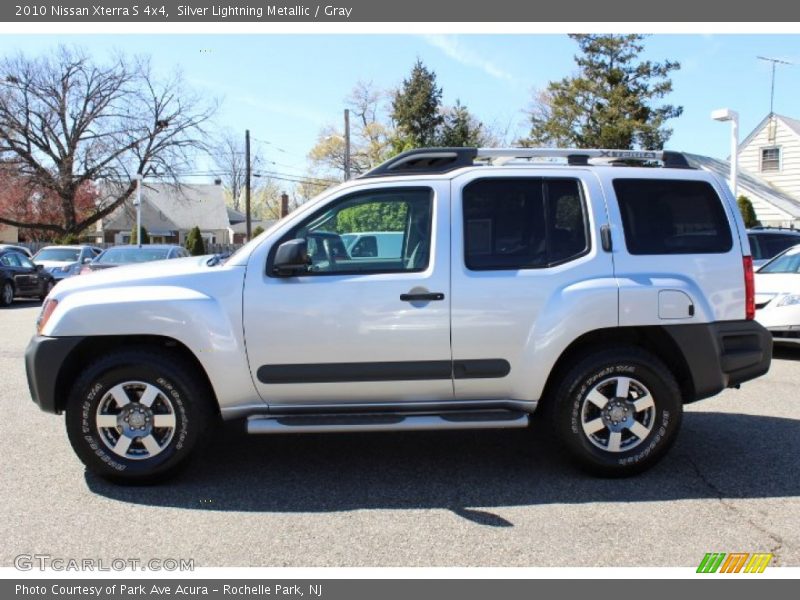 Silver Lightning Metallic / Gray 2010 Nissan Xterra S 4x4