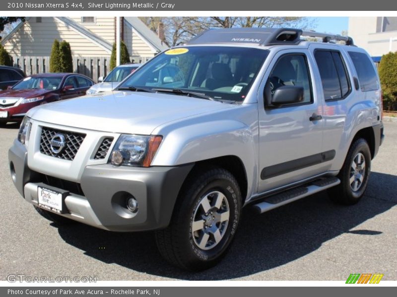 Silver Lightning Metallic / Gray 2010 Nissan Xterra S 4x4