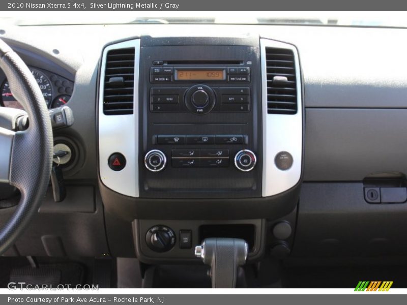 Silver Lightning Metallic / Gray 2010 Nissan Xterra S 4x4