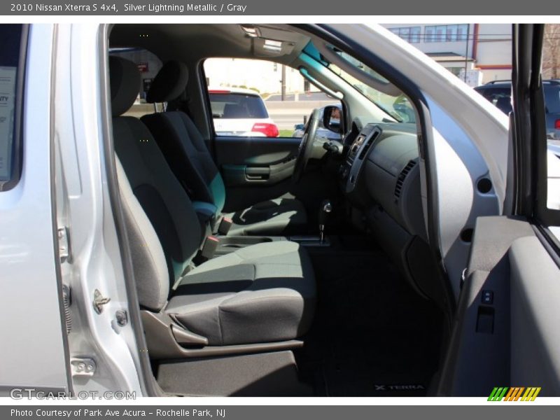 Silver Lightning Metallic / Gray 2010 Nissan Xterra S 4x4