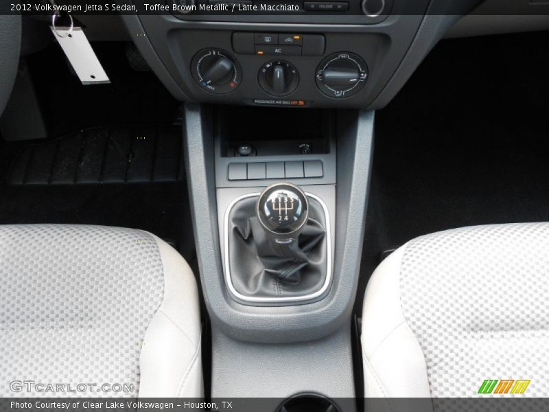 Toffee Brown Metallic / Latte Macchiato 2012 Volkswagen Jetta S Sedan